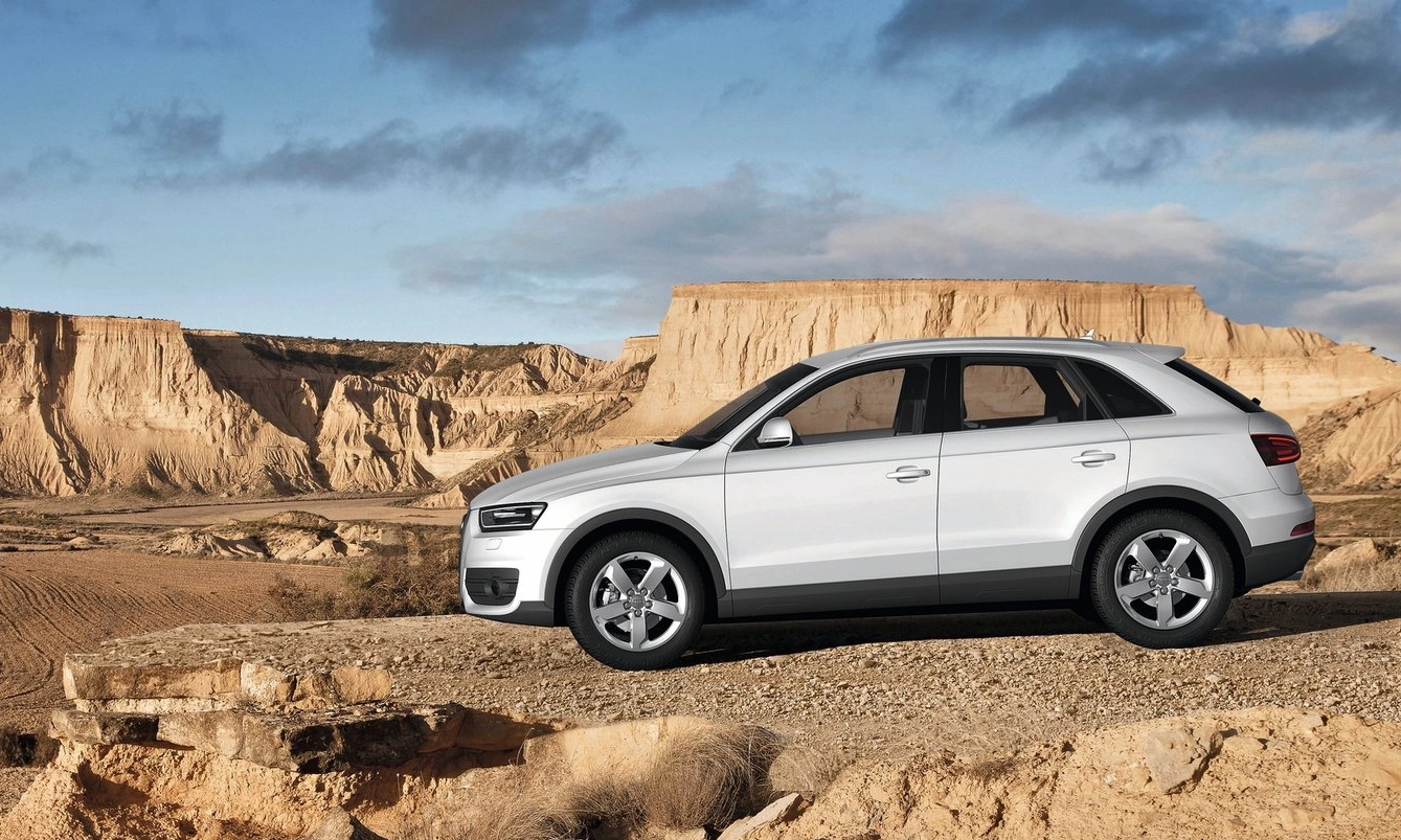 Audi Q3 2012 1600 26 Copy